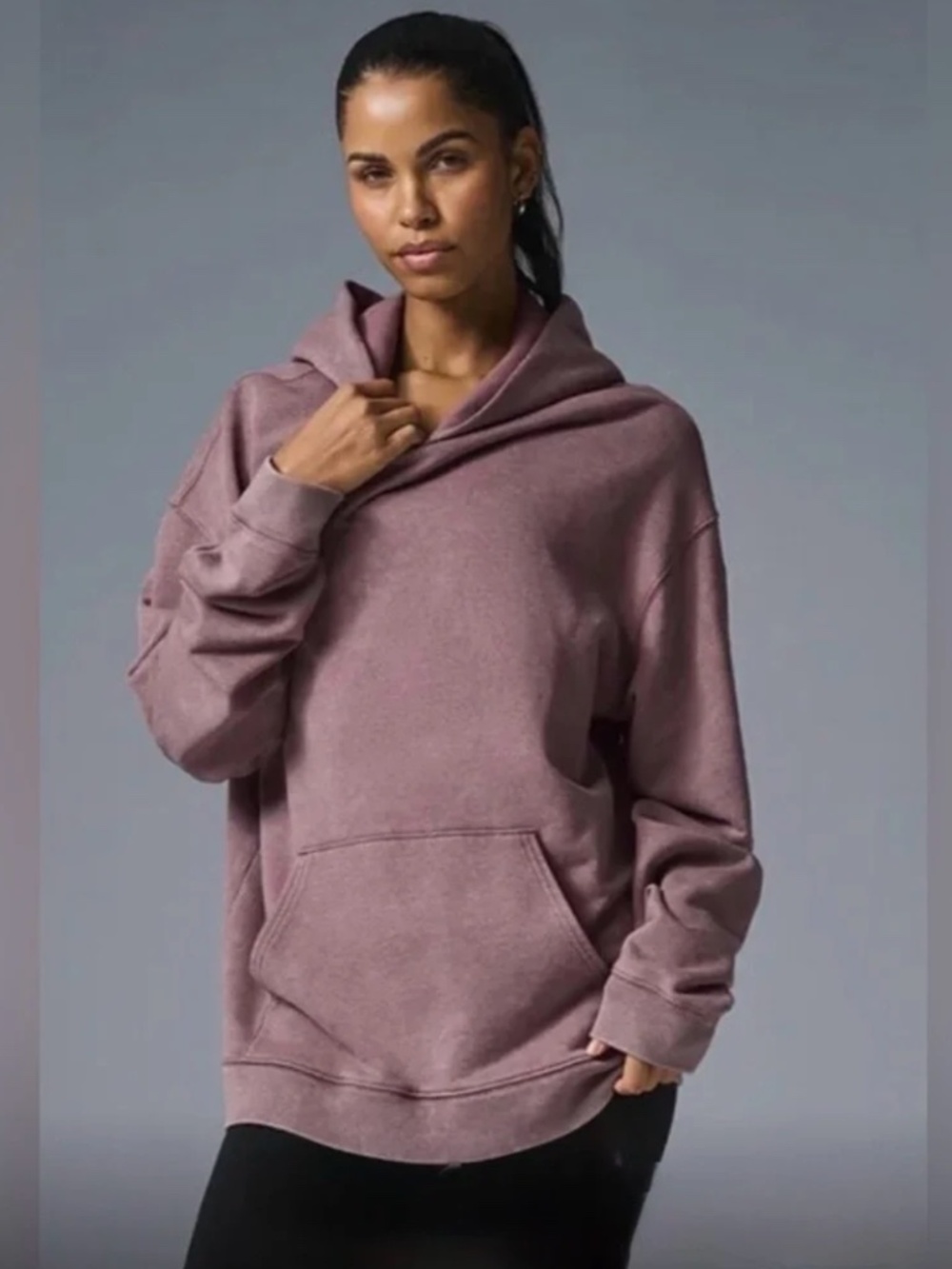 RARE! 🦄 ALO Yoga Chill Vintage Wash Hoodie M Woodrose Wash